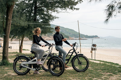 Mastering the Art of Year-Round E-Biking: Essential Tips for All Seasons